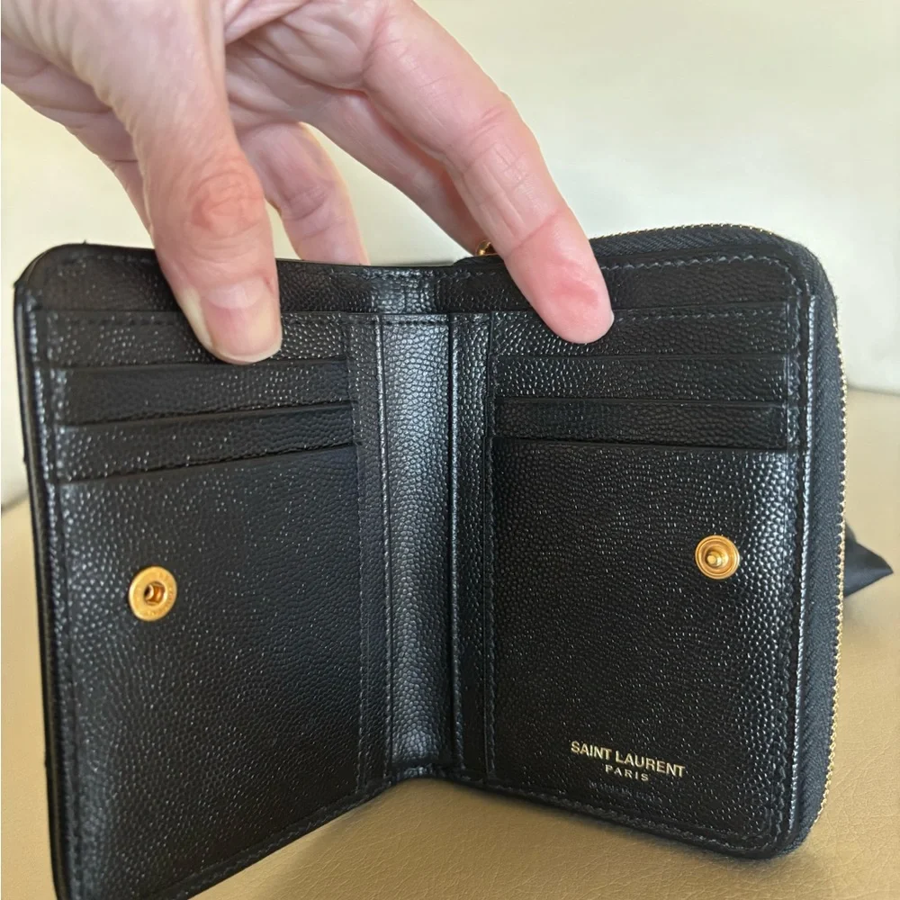 Saint Laurent Quilted Leather Zip Wallet - Black with Gold Logo - Picture 3 of 7